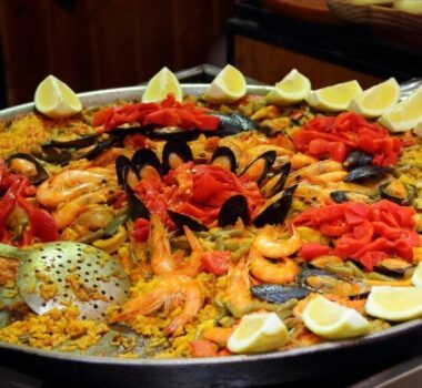 These restaurants have the best paella in Barcelona!